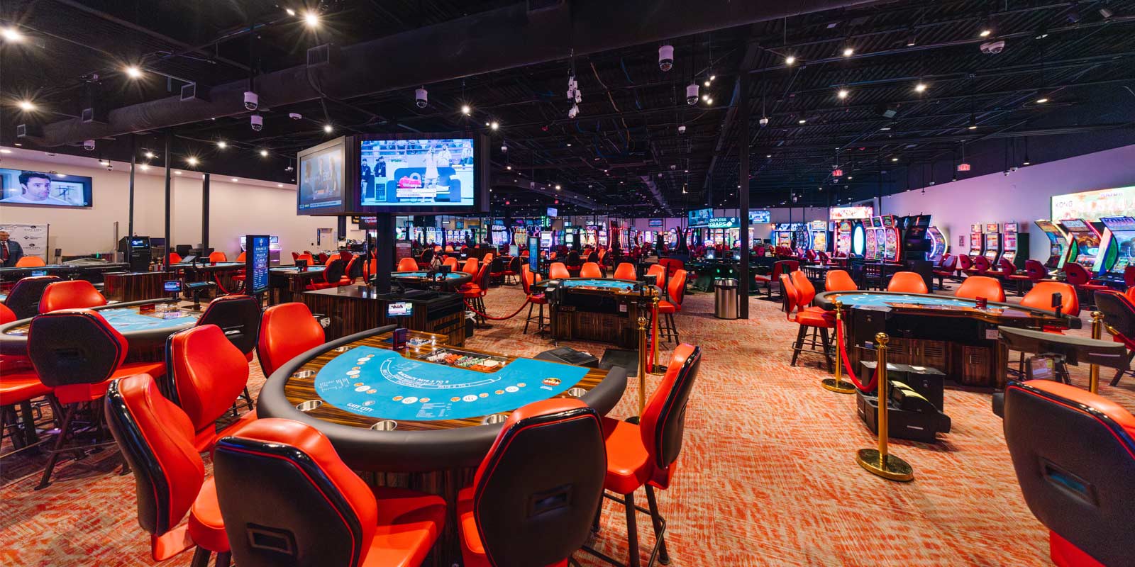 Casino Table Games at Gate City Casino