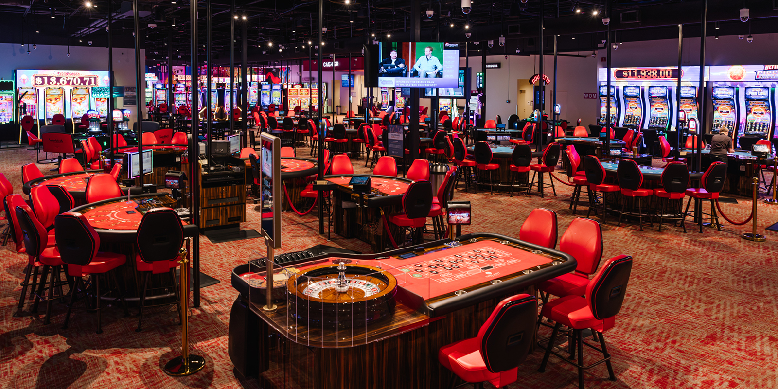 Table games at Gate City Casino